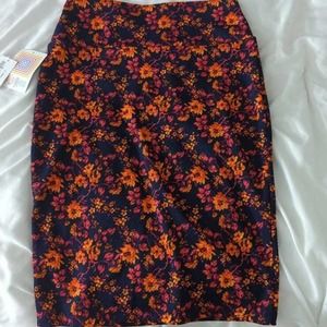 LulaRoe NWT Cassie collection skirt